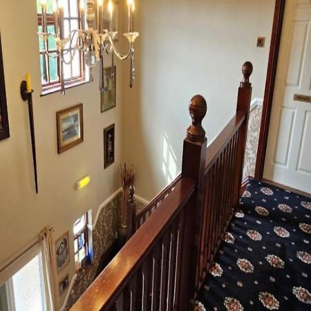 Parc Lodge Guesthouse 브리젠드 외부 사진